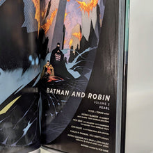 Load image into Gallery viewer, Batman and Robin New 52 #2 Pearl DC Comics Graphic Novel 1st Edition Printing
