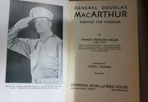 General Douglas MacArthur Military Biography Vintage WW2 WWII World War 2 Book